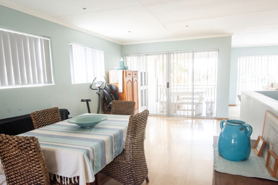 4 Bedroom Property for Sale in Kabeljauws Eastern Cape